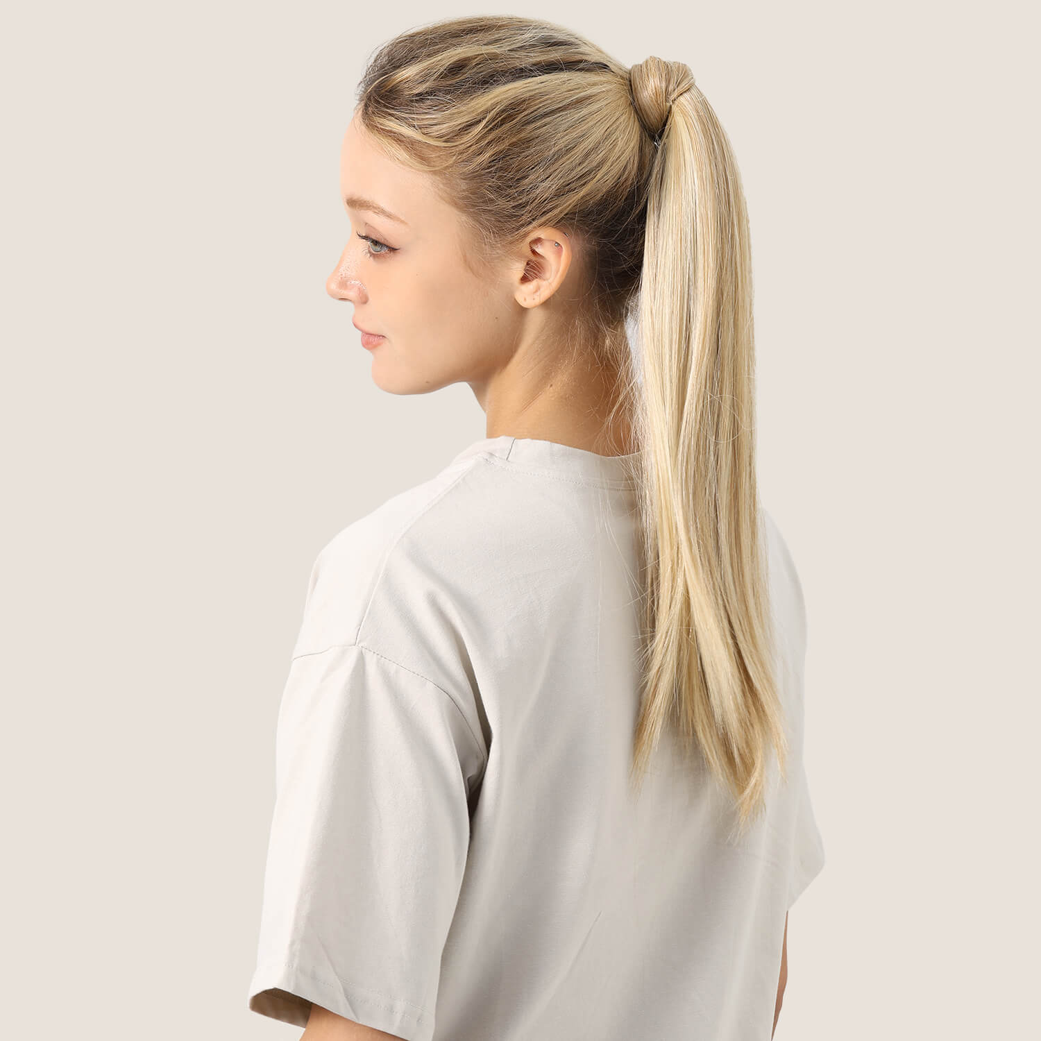 Daycen Straight Magic Ponytail