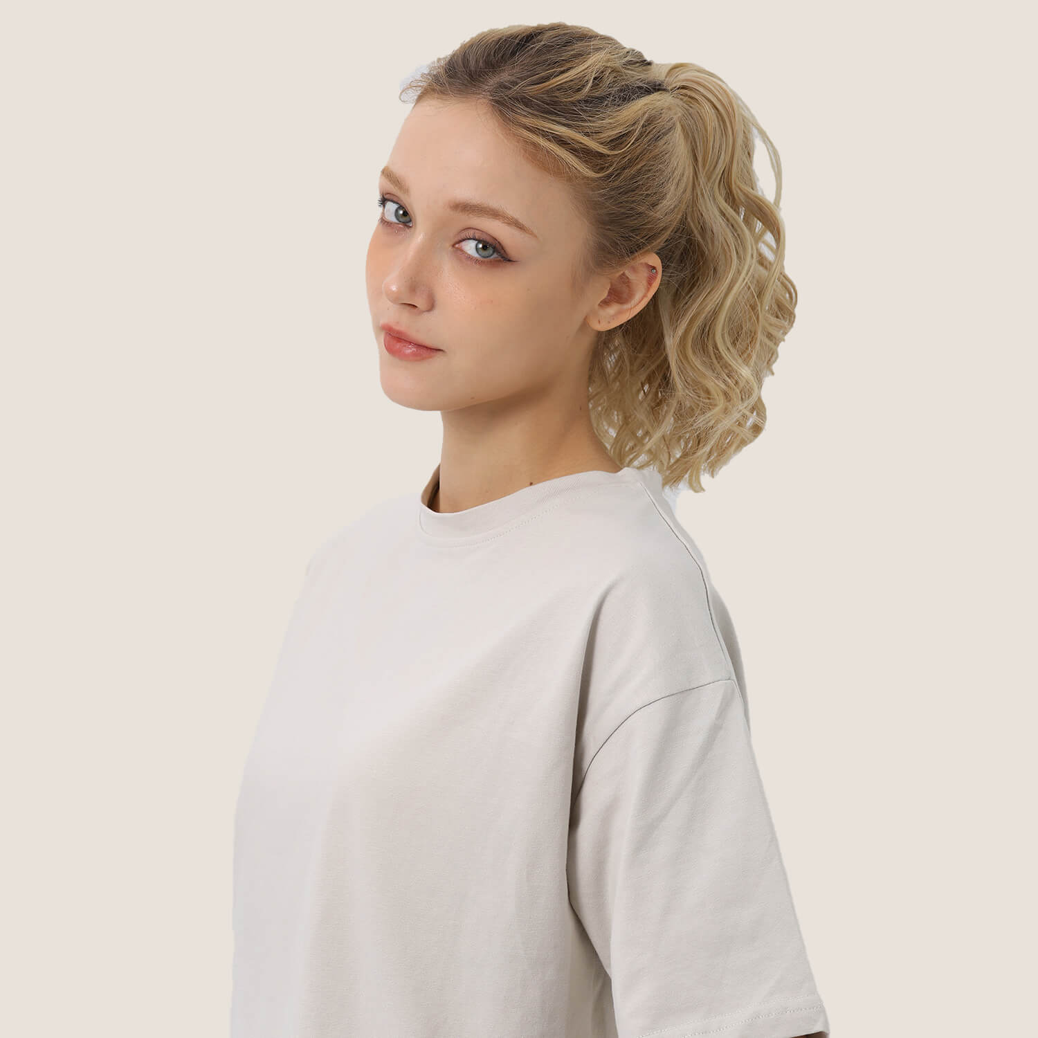 Daycen Claw Beach Wavy Ponytail