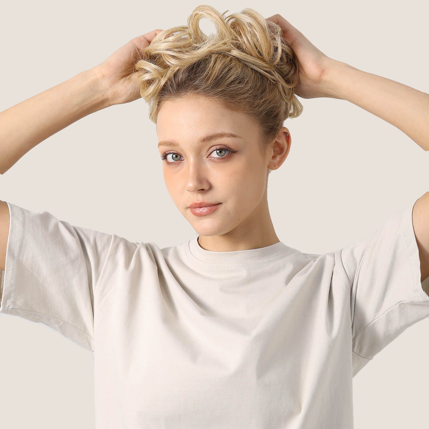 Daycen Curly Messy Hair Bun